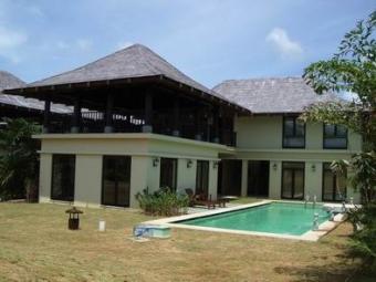Bali style villa beach   golf Sanya